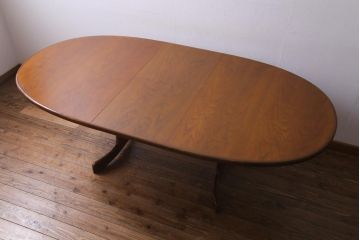 ヴィンテージ家具　G-PLAN(ジープラン) 北欧家具　チーク材　オーバル型のシンプルなエクステンションテーブル(ダイニングテーブル、ビンテージ)