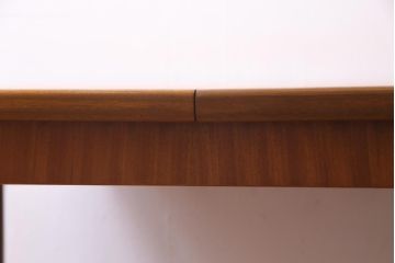 ヴィンテージ家具　北欧家具　McIntosh(マッキントッシュ)　チーク材　洗練されたデザインが素敵なエクステンションテーブル(ラウンドテーブル、ダイニングテーブル、ビンテージ)