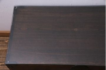 アンティーク家具　ガラス天板　明治期の時代箪笥をリメイクしたセンターテーブル(ローボード、引き出し)