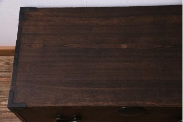 アンティーク家具　ガラス天板　明治期の時代箪笥をリメイクしたセンターテーブル(ローボード、引き出し)