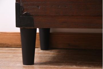 アンティーク家具　ガラス天板　明治期の時代箪笥をリメイクしたセンターテーブル(ローボード、引き出し)