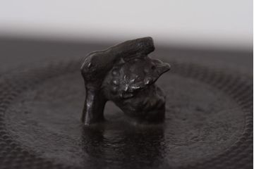 アンティーク雑貨　南部鉄瓶　在銘　秀山　作家物　あられ鉄瓶