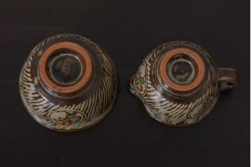 人間国宝　島岡達三　象嵌赤絵　草花文コーヒーセット(カップ&ソーサー、クリーマー、シュガーポット)