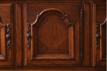 中古　DREXEL HERITAGE(ドレクセルヘリテイジ)　CABERNET(カベルネ)　キュリオケース(飾り棚)(定価約110万円)