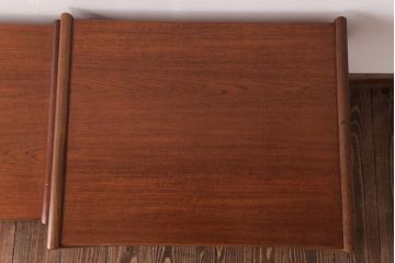 ヴィンテージ家具　北欧ビンテージ　モダンなデザインのネストテーブル(サイドテーブル、カフェテーブル)