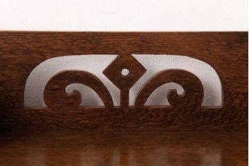 アンティーク家具　昭和レトロ　上手物!　ナラ材　小振りな楔(くさび)式本棚(ブックシェルフ、オープンラック)