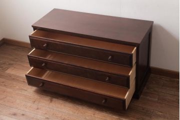 中古　北海道民芸家具　リメイク　シックな雰囲気漂うローチェスト(引き出し、テレビボード)(2)