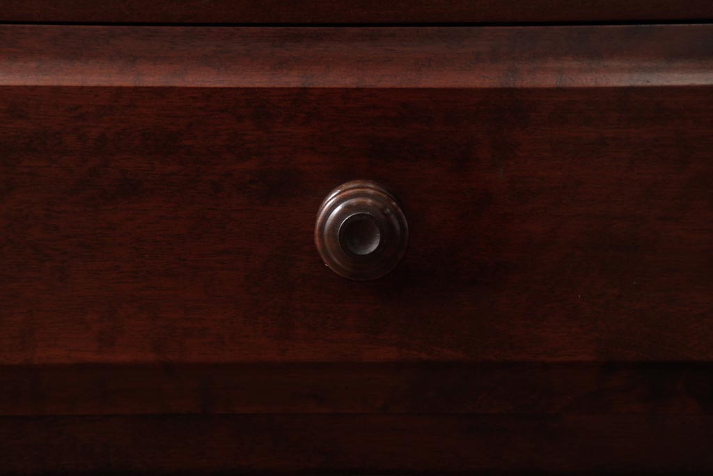 中古　北海道民芸家具　リメイク　シックな雰囲気漂うローチェスト(引き出し、テレビボード)(2)