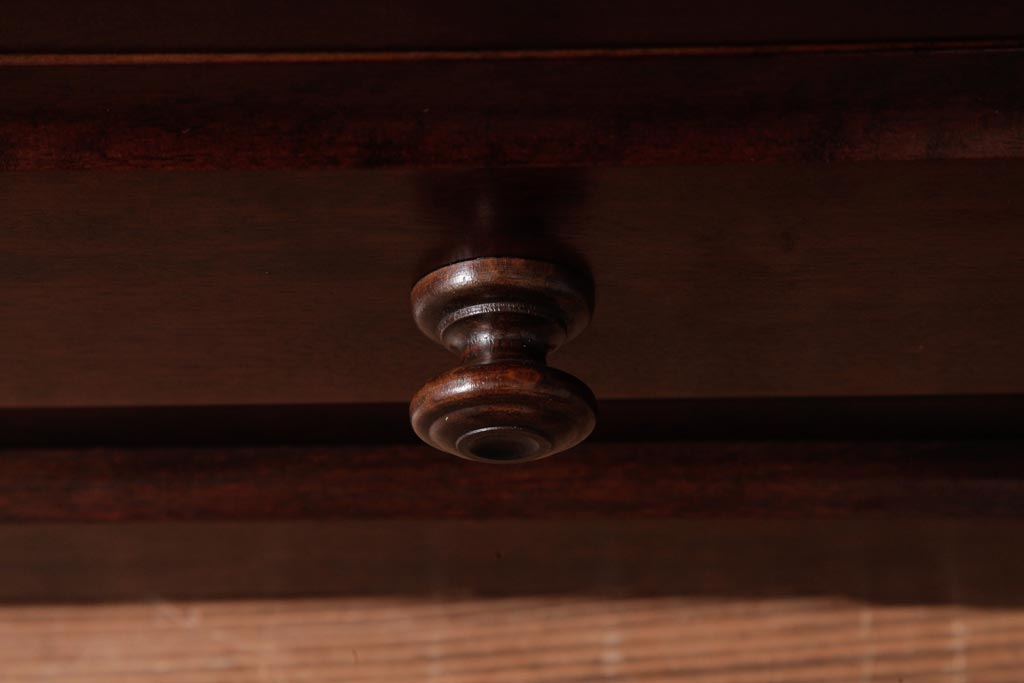 中古　北海道民芸家具　リメイク　シックな雰囲気漂うローチェスト(引き出し、テレビボード)(2)