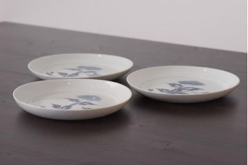 アンティーク雑貨　江戸期　牡丹の図　染付皿3枚セット(和食器)(R-036512)