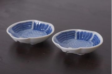 アンティーク雑貨　江戸後期　ふくら雀　小皿2枚セット(和食器)(R-036513)