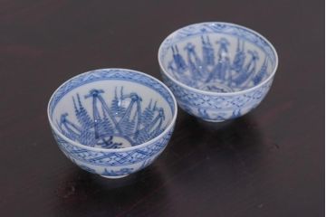 アンティーク雑貨　染付　大正昭和初期の湯呑2客セット(和食器)(R-036517)