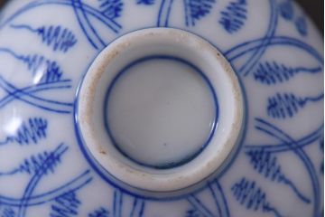 アンティーク雑貨　染付　大正昭和初期の湯呑2客セット(和食器)(R-036518)