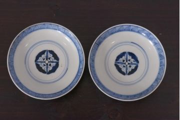 アンティーク雑貨　江戸期　伊万里　鳳凰　蓋付き茶碗2客セット(和食器)(R-036528)