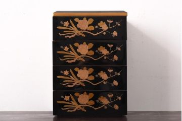 アンティーク雑貨　古民具　外箱付き　椿・梅・水仙の蒔絵が美しい四段重箱(お重)(R-036534)