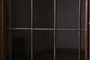 ビンテージ家具　神戸洋家具　メープル不二屋　高級感漂うクラシカルなサイドボード(収納棚)(定価約59万円)