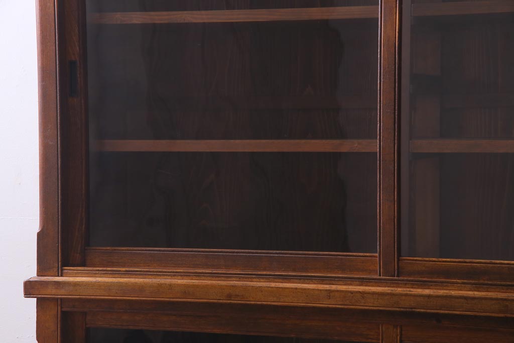 アンティーク家具　大正昭和初期　栓材　大正ロマン薫るノスタルジックな重ねキャビネット(収納棚、戸棚、食器棚、ショーケース)