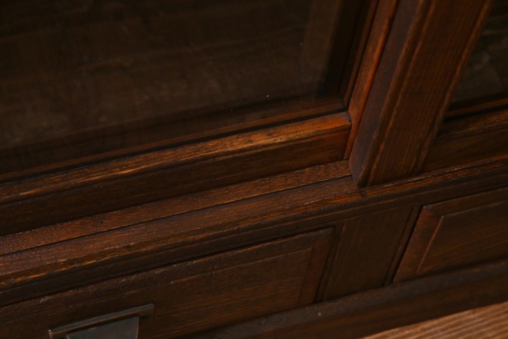 アンティーク家具　大正昭和初期　栓材　大正ロマン薫るノスタルジックな重ねキャビネット(収納棚、戸棚、食器棚、ショーケース)