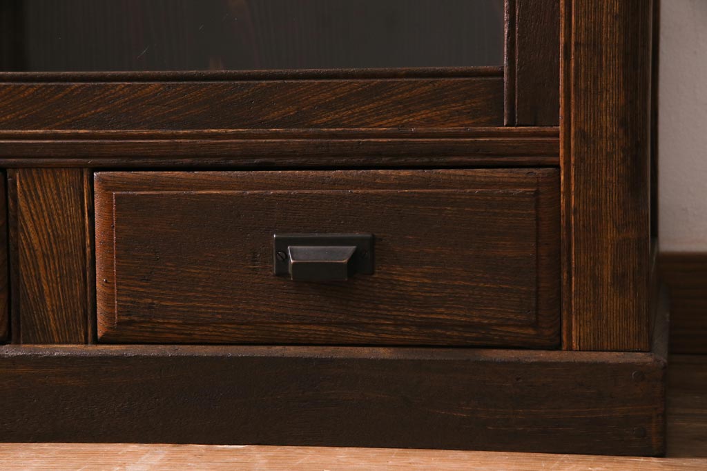 アンティーク家具　大正昭和初期　栓材　大正ロマン薫るノスタルジックな重ねキャビネット(収納棚、戸棚、食器棚、ショーケース)