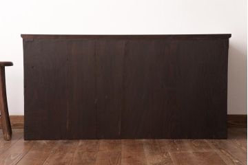 アンティーク家具　引き出し3段　前面ケヤキ材　天板リメイク　丸金具の意匠が上品な二本松箪笥(ローボード、アンティークチェスト、テレビ台)