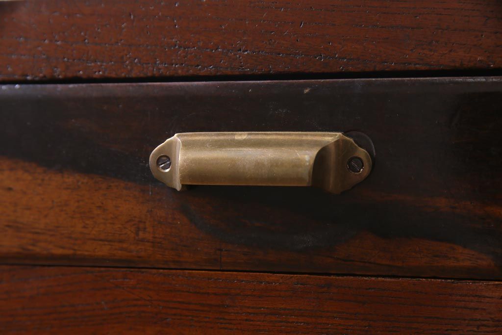 アンティーク家具　前面黒柿・ケヤキ材　モールガラスがレトロなキャビネット(収納棚、戸棚)