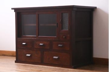 アンティーク家具　大正昭和初期　天板リメイク　天板をカウンターとして使える便利な収納棚(作業台、戸棚)