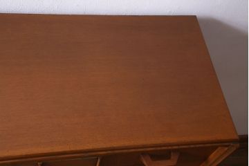 ヴィンテージ家具　北欧家具　G-PLAN(ジープラン)　Brandon(ブランドン)　ハンガー掛け付き　オーク材製のスモールワードローブ(ビンテージ)(R-036551)