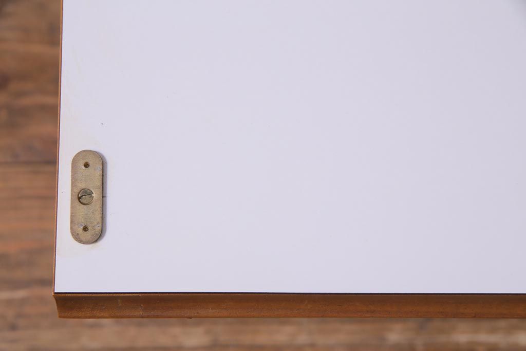 ヴィンテージ家具　北欧家具　チーク材　モダンなデザインがお洒落なサイドボード(収納棚、ビンテージ)