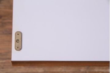 ヴィンテージ家具　北欧家具　チーク材　モダンなデザインがお洒落なサイドボード(収納棚、ビンテージ)