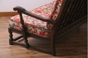 ヴィンテージ家具　イギリスビンテージ　ERCOL(アーコール)　クラシカルな3人掛けソファ(アームソファ)