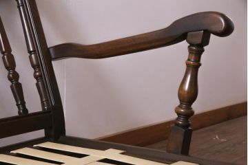 ヴィンテージ家具　イギリスビンテージ　ERCOL(アーコール)　クラシカルな3人掛けソファ(アームソファ)