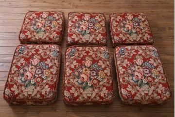 ヴィンテージ家具　イギリスビンテージ　ERCOL(アーコール)　クラシカルな3人掛けソファ(アームソファ)