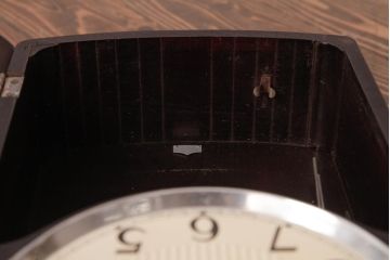 アンティーク雑貨　SEIKOSHA(精工舎、セイコー)　内部交換済・電池式　14DAY　丸みのあるフォルムの掛時計(柱時計、振り子時計)(R-036558)
