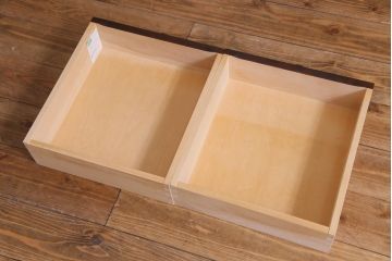 中古　北海道民芸家具　OM151　重厚感と気品漂う飾り棚(食器棚、キャビネット)(定価約79万円)(R-036561)