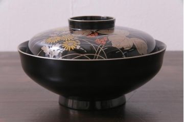 昭和期　輪島塗　涛華堂　八井珠蔵　黒塗銀地秋草描金　蒔絵　木製盛器・箱付き(菓子鉢、漆器)(R-036565)