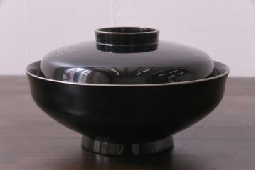昭和期　輪島塗　涛華堂　八井珠蔵　黒塗銀地秋草描金　蒔絵　木製盛器・箱付き(菓子鉢、漆器)(R-036565)