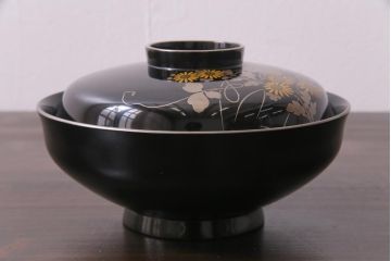 昭和期　輪島塗　涛華堂　八井珠蔵　黒塗銀地秋草描金　蒔絵　木製盛器・箱付き(菓子鉢、漆器)(R-036565)
