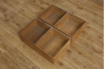 レトロ家具　昭和レトロなペイントキャビネット(引き出し、収納棚)(R-036577)