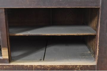 和製アンティーク　和空間を盛り上げる四尺水屋箪笥(サイドボード、食器棚、収納棚、キャビネット)(R-036584)