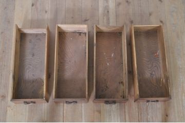 和製アンティーク　和空間を盛り上げる四尺水屋箪笥(サイドボード、食器棚、収納棚、キャビネット)(R-036584)