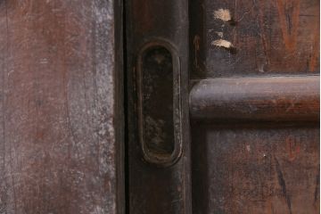 アンティーク家具　明治期　木味が魅力の四尺水屋箪笥(キャビネット、食器棚、収納棚)(R-036592)