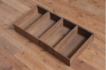 アンティーク家具　明治期　木味が魅力の四尺水屋箪笥(キャビネット、食器棚、収納棚)(R-036592)