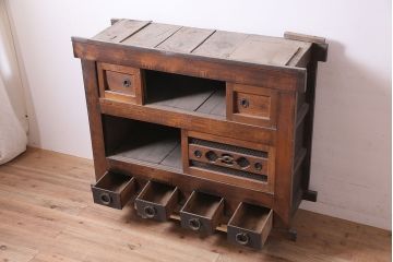 アンティーク家具　木味が魅力の四尺水屋箪笥(サイドボード、食器棚、収納棚)(R-036593)