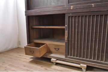 アンティーク家具　収納箪笥キャビネット(水屋箪笥)(R-036609)