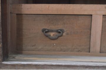 アンティーク家具　収納箪笥キャビネット(水屋箪笥)(R-036609)