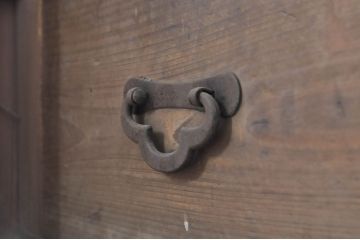 アンティーク家具　収納箪笥キャビネット(水屋箪笥)(R-036609)