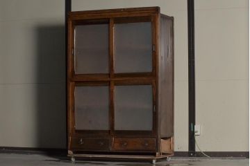 アンティーク家具　昭和レトロ　キャビネット(戸棚、収納棚)(R-036612)