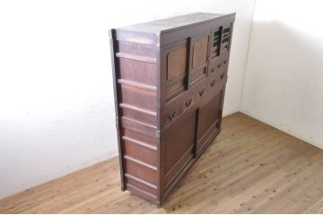 アンティーク家具　和製アンティーク　六尺水屋箪笥(重ね箪笥、時代箪笥、和タンス)(R-036630)