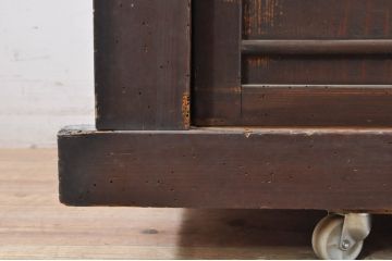 アンティーク家具　和の空間を引き立てる収納箪笥(サイドボード、水屋箪笥)(R-036637)