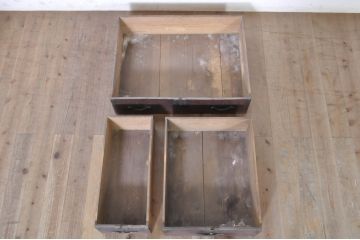 アンティーク家具　和の空間を引き立てる収納箪笥(キャビネット、水屋箪笥)(R-036638)